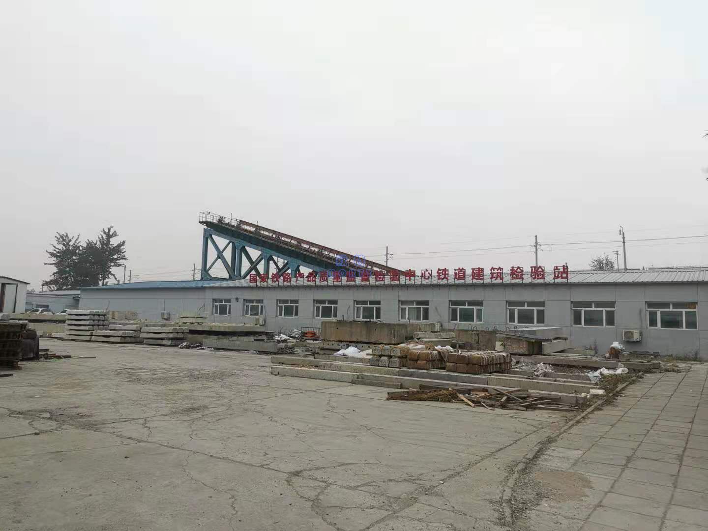 我公司為國家鐵路產(chǎn)品質(zhì)檢中心提供恒溫恒濕機(jī)組安裝調(diào)試完成(圖1)