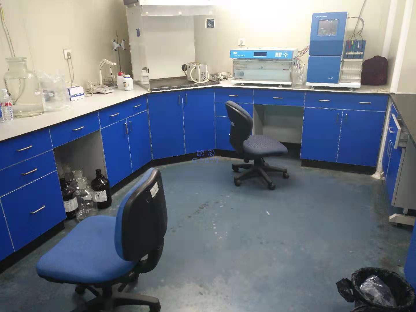 檢驗(yàn)檢疫局檢測室恒溫恒濕工程(圖1)